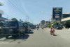 Antrean BBM Mengular di Jalan Raya, Sat Lantas Polres Bengkulu Selatan Turun Tangan