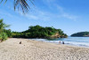 Pantai Ungapan di Malang, Keindahan Alam Pesisir Berhias Pulau Karang, Cocok Tempat Berlibur