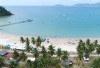 Keindahan Pantai Padang Melang di Kepulauan Anabas, Pasir Putih Membentang Membingkai Lautan Biru Yang Indah