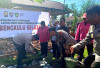 Kapolres Bengkulu Selatan Lakukan Peletakan Batu Pertama Bedah Rumah